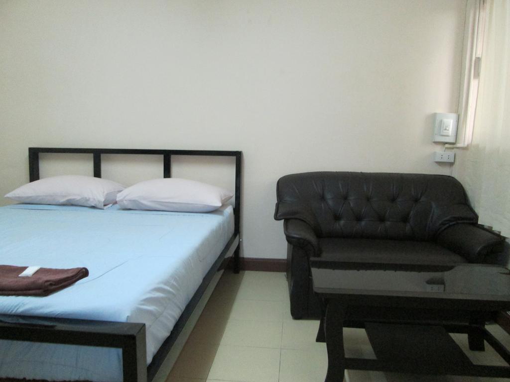 Lee House Inn Bangkok Zimmer foto