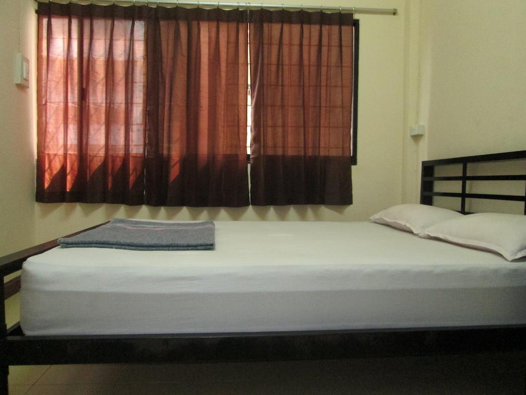 Lee House Inn Bangkok Zimmer foto